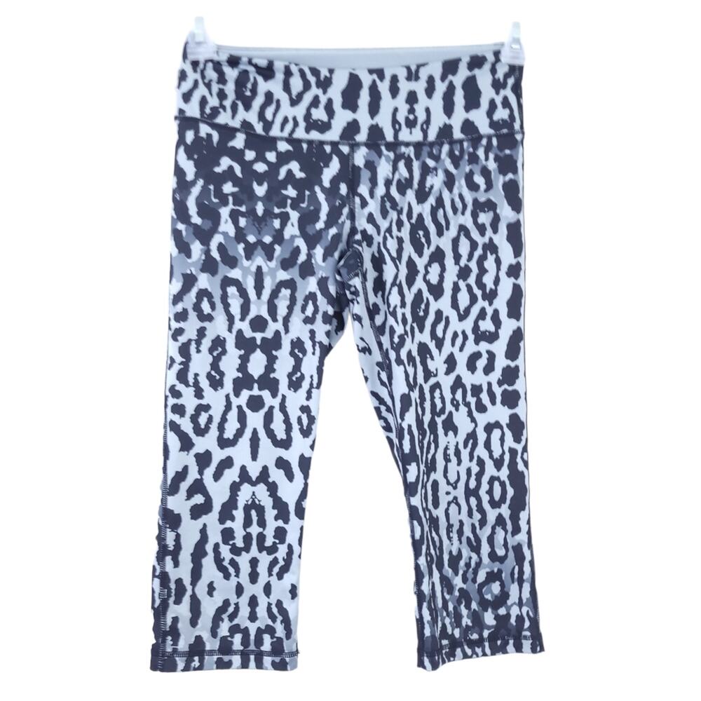 Z by Zella Leopard Print Crop Leggings Small Gray Black Athletic Pants Yoga